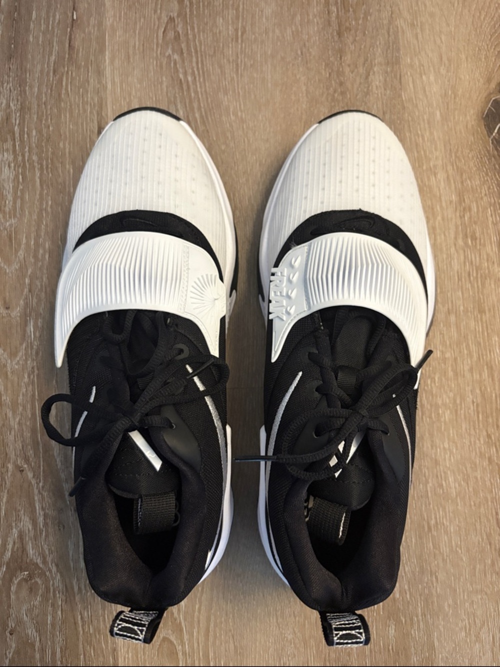 NEW [Nike] Zoom Freak 3 Black/White Athletic Basketball Shoes Sneakers Mens 12 - Picture 11 of 14